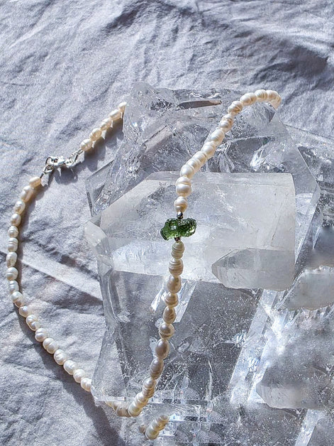 Drilled Moldavite & Freshwater Pearl Necklace, 0.4g, Chlum