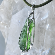 Moldavite Pendant, 4.71g, Nesměň