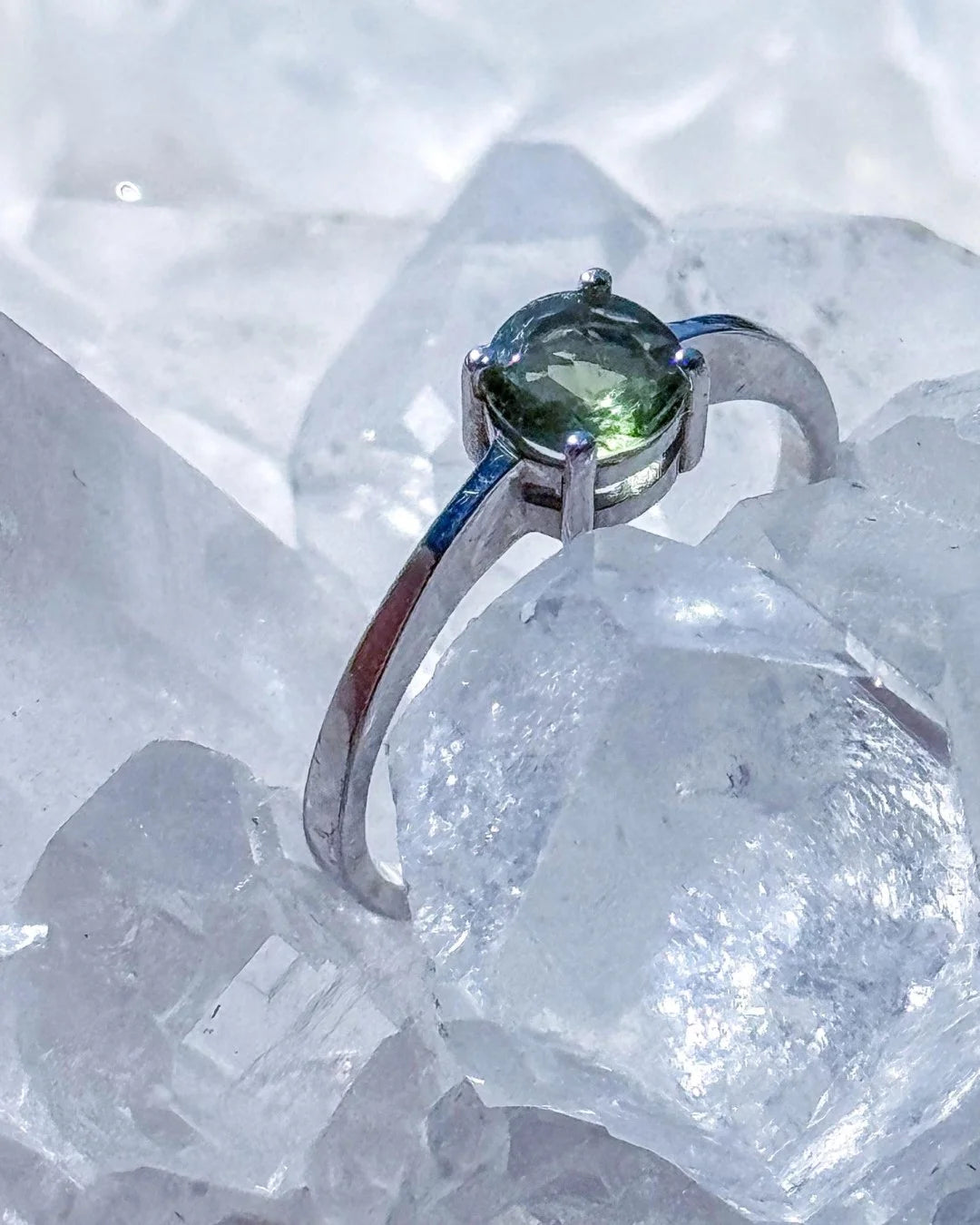 Faceted Moldavite ring from Chlum, set in sterling silver 925, US size 10