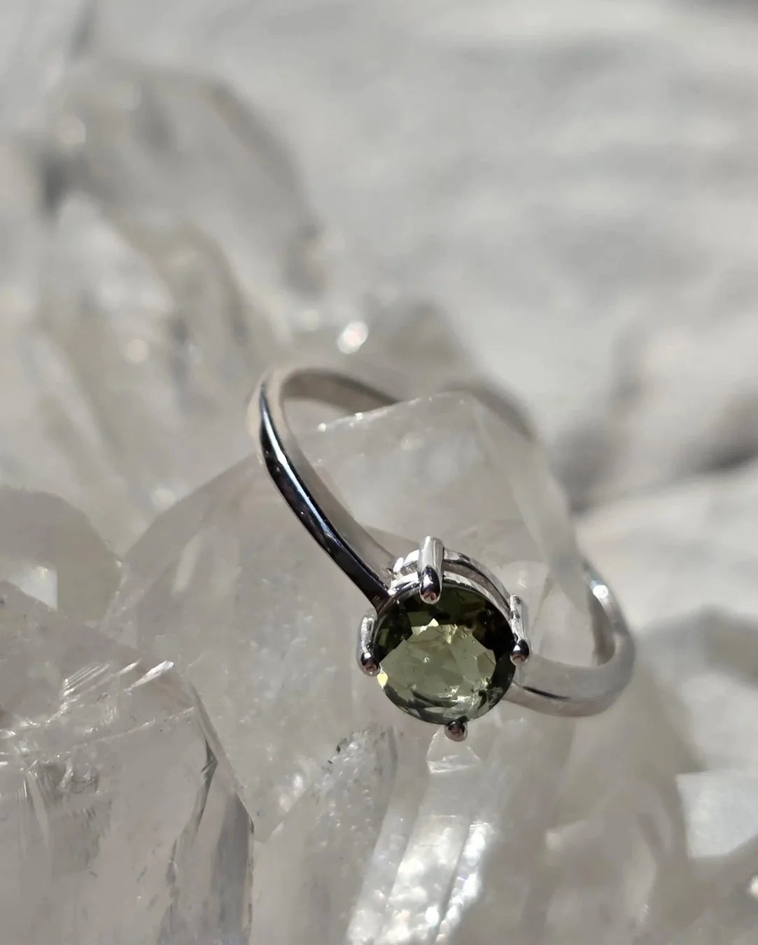 Faceted Moldavite ring from Chlum, set in sterling silver 925, US size 10
