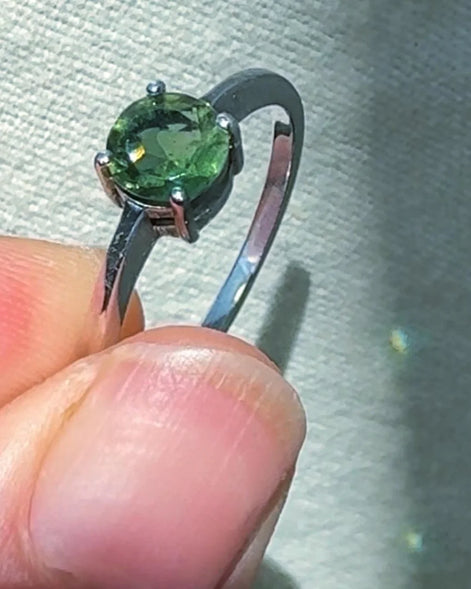   Faceted Moldavite ring from Chlum, set in sterling silver 925, US size 10