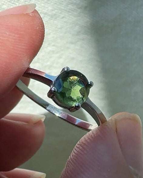 Faceted Moldavite ring from Chlum, set in sterling silver 925, US size 10