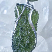 Raw 8.05g Moldavite pendant from Nesměň in a lead-free tin setting