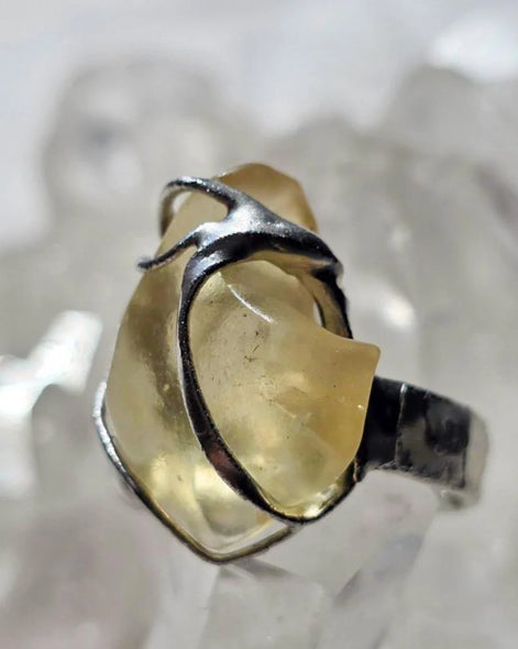 Adjustable Libyan Desert Glass ring, 3.3g, in a lead-free tin setting