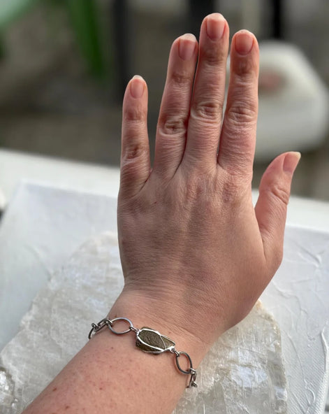Moldavite bracelet with chunky oval-link chain and 0.8g Chlum stone