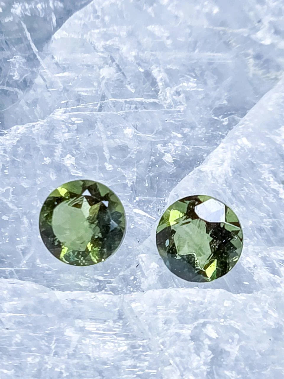 Pair of genuine 5 mm faceted green Moldavites from Chlum, Czech