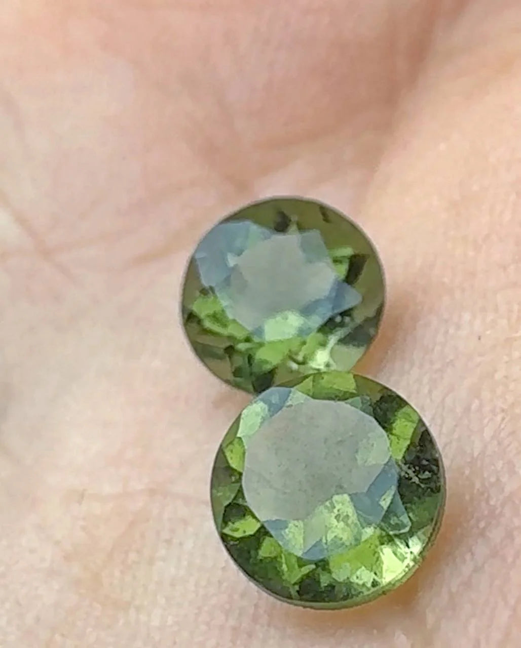 Pair of genuine 5 mm faceted green Moldavites from Chlum, Czech