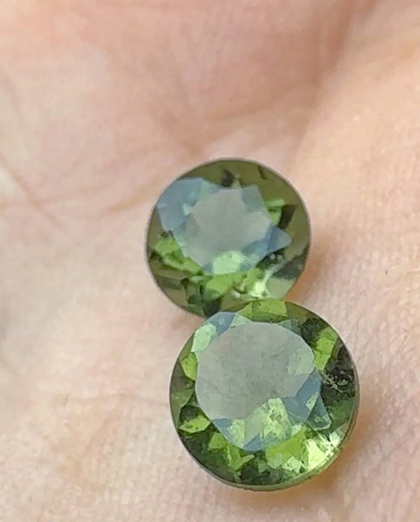 Pair of genuine 5 mm faceted green Moldavites from Chlum, Czech