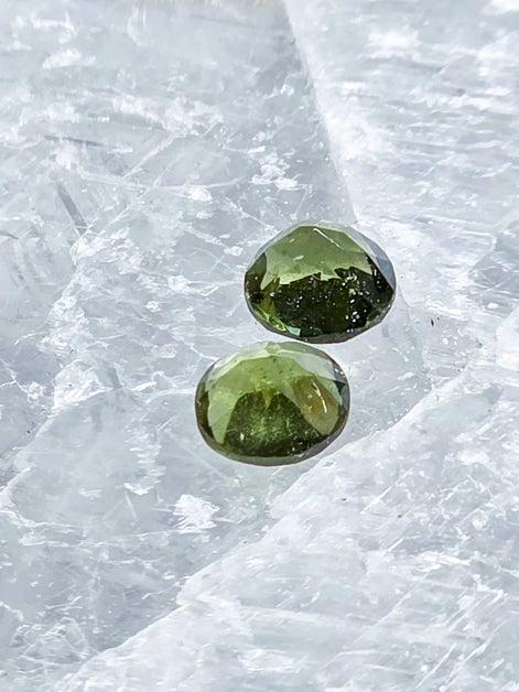 Pair of genuine 5 mm faceted green Moldavites from Chlum, Czech