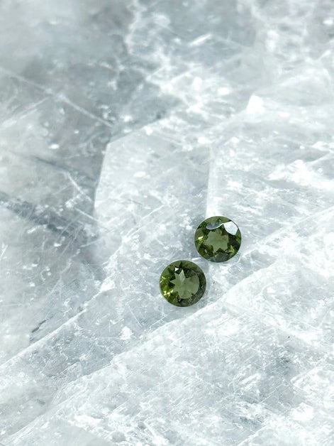 Pair of genuine 5 mm faceted green Moldavites from Chlum, Czech