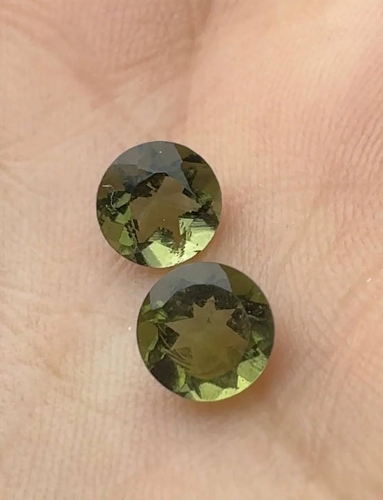 Pair of genuine 5 mm faceted green Moldavites from Chlum, Czech