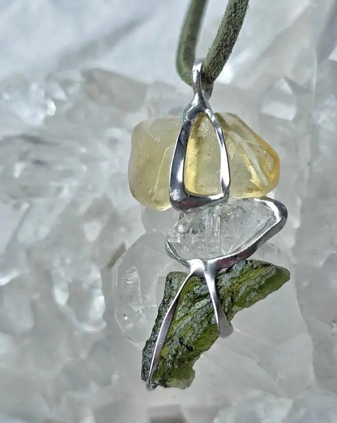 Moldavite, Libyan Desert Glass & Herkimer Pendant,1,6 g