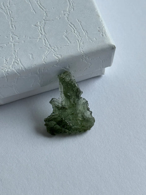 Raw Moldavite Stone, Chlum, 1.6g