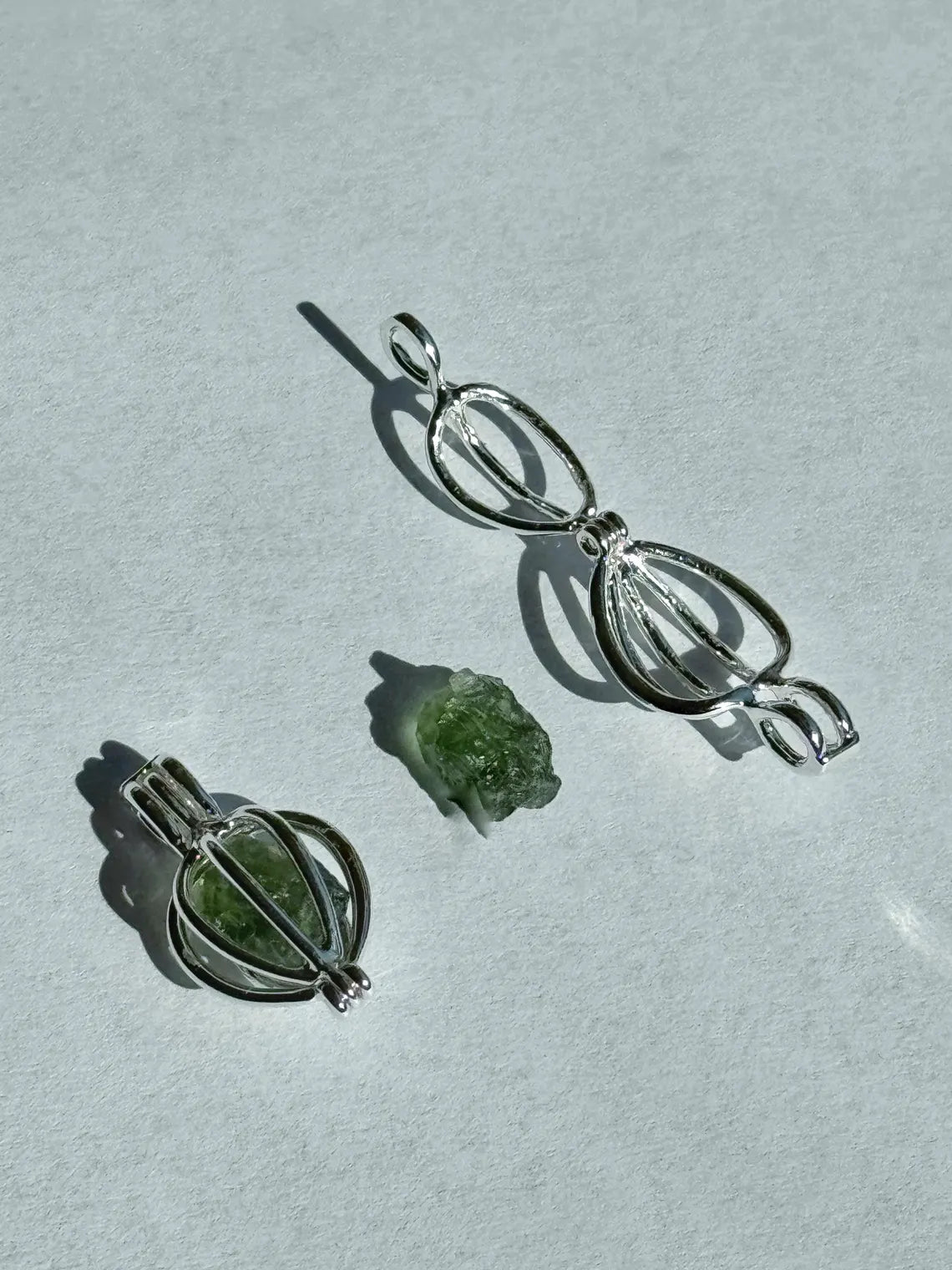 Natural Moldavite Necklace, 0.4g