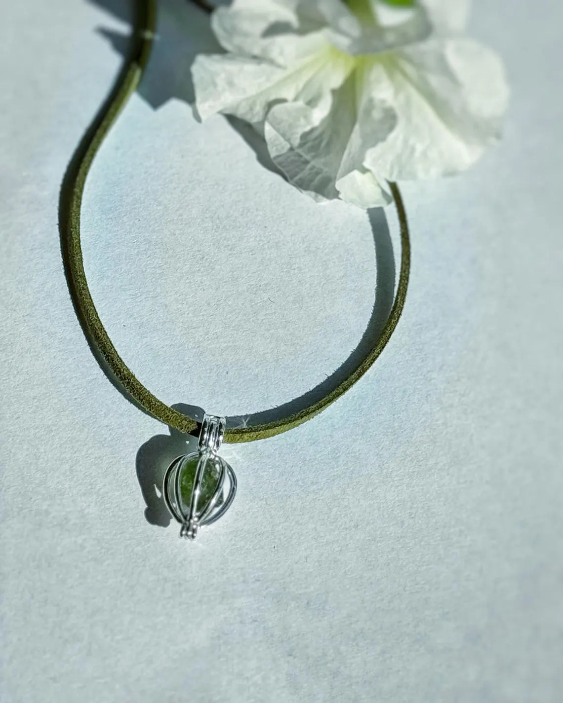 Natural Moldavite Necklace, 0.4g