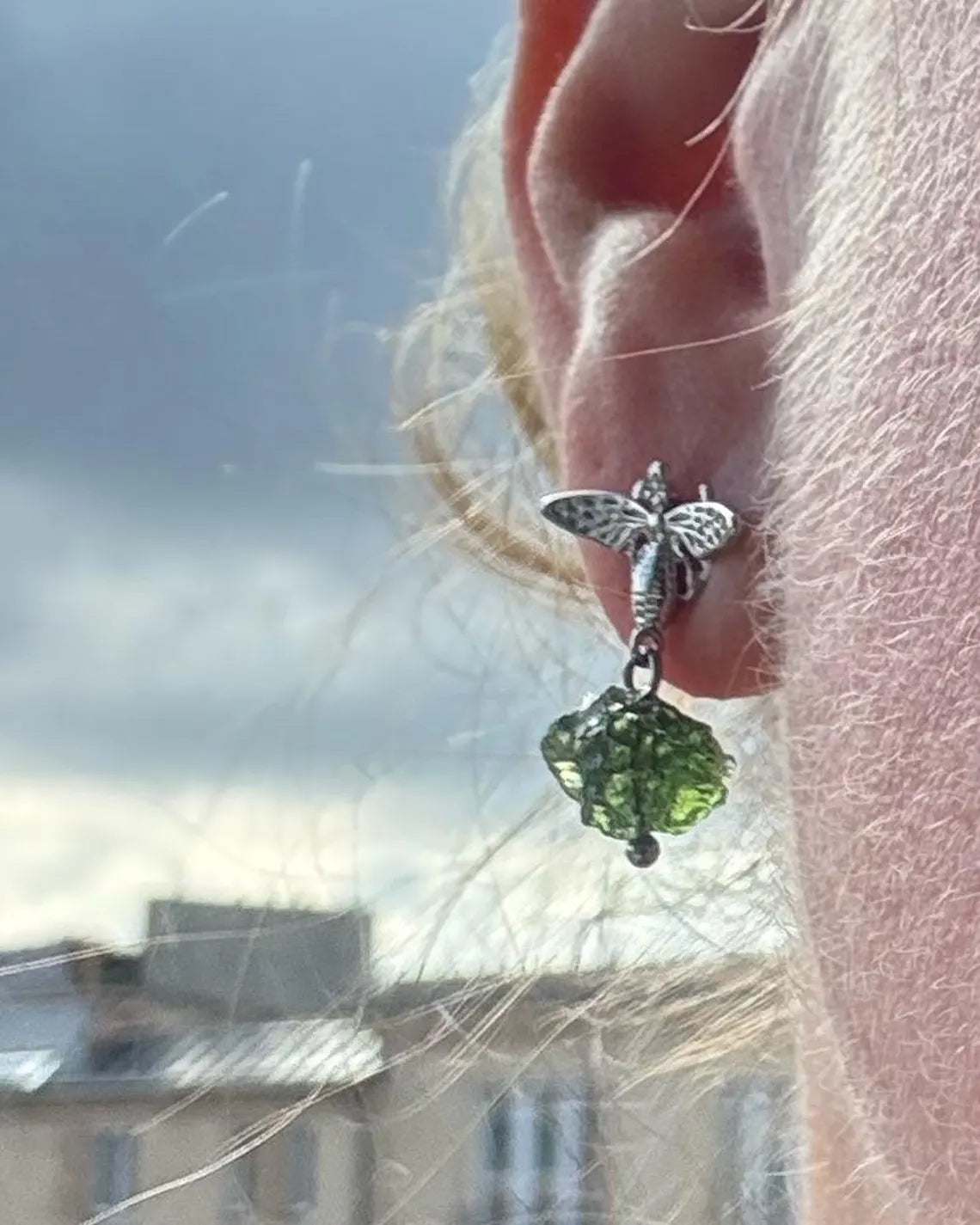 Moldavite Bee Earrings, Chlum, 1.60g