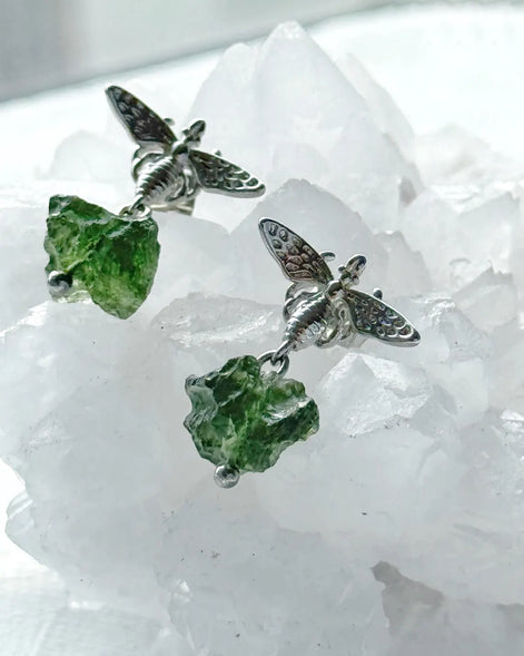 Moldavite Bee Earrings, Chlum, 1.60g