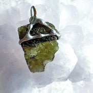 Raw Moldavite Pendant, Chlum, 2.90g