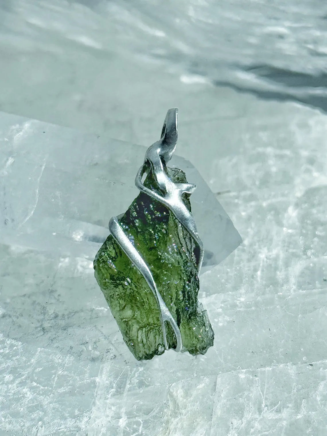 Raw Moldavite Pendant, Chlum, 2.80g