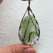 Moldavite Pendant, Marouškovo Pole, 2.60g