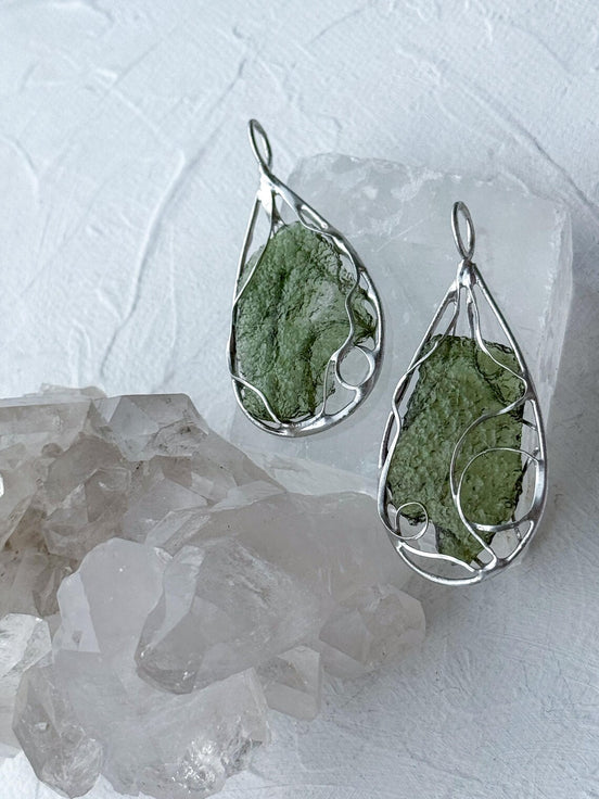 Moldavite Pendant, Marouškovo Pole, 2.60g