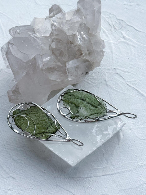 Moldavite Pendant, Marouškovo Pole, 2.60g