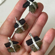 Moldavite & Black Tourmaline Pendant, Ločenice, 1.15g