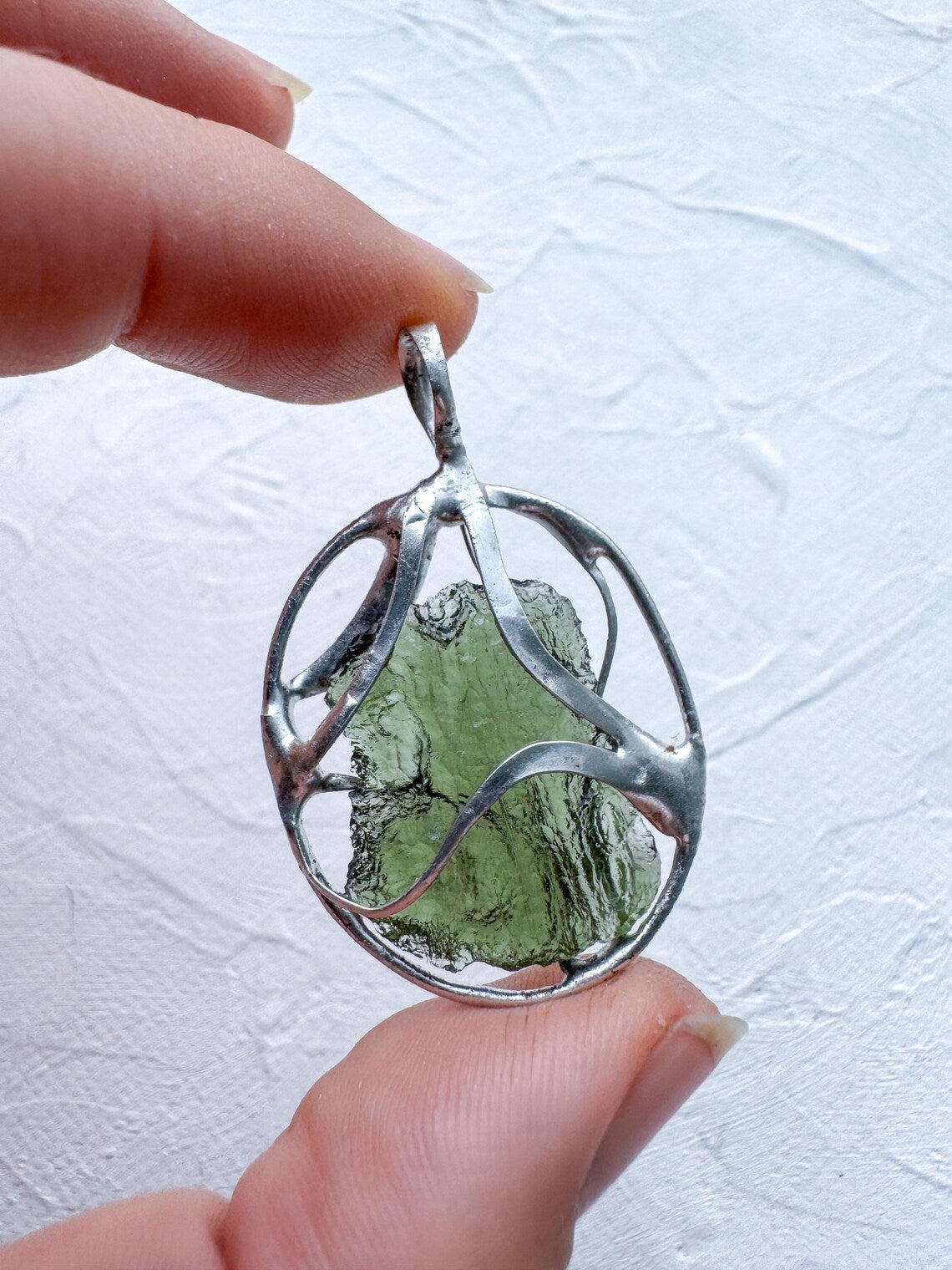 Raw Moldavite Pendant, Marouškovo Pole, 2.40g