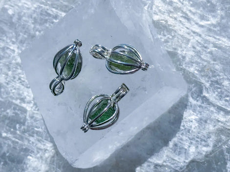 Natural Moldavite Necklace, 0.4g