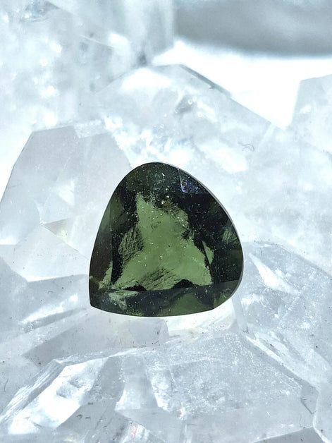Faceted Moldavite Gemstone, Slave, 0.58g