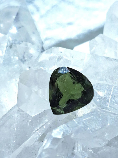 Faceted Moldavite Gemstone, Slave, 0.58g