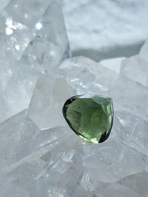 Faceted Moldavite Gemstone, Slave, 0.58g