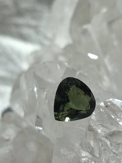 Faceted Moldavite Gemstone, Slave, 0.58g