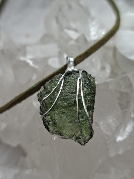 Raw Moldavite Pendant, Chlum, 3.04g
