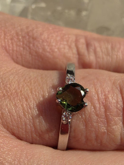 Briolette Heart Cut Moldavite Ring, Chlum, 0.25g