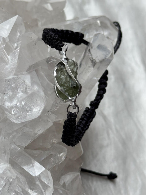 Moldavite Bracelet, Chlum, 0.8g, Black Nylon Cord