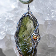Raw Moldavite Pendant, Maruškovo Pole, 2.20g