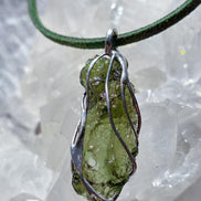 Raw Moldavite Pendant, Vrábče, 2.86g