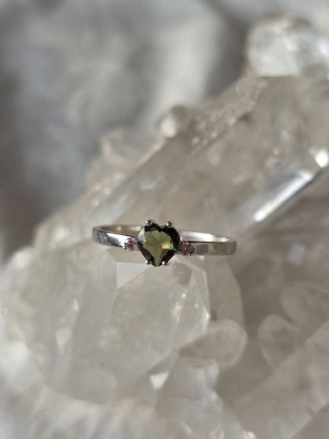 Briolette Heart Cut Moldavite Ring, Chlum, 0.25g