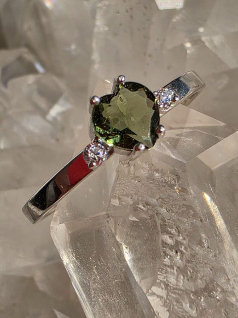 Briolette Heart Cut Moldavite Ring, Chlum, 0.25g