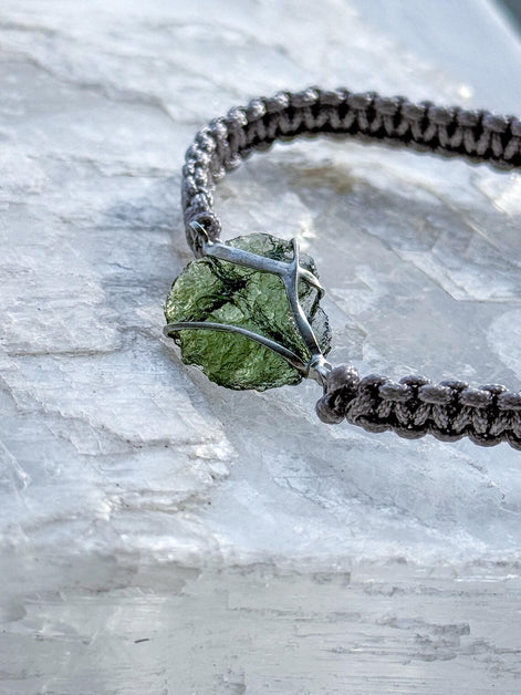 Moldavite Bracelet, Chlum, 0.9g, Silver Nylon Cord