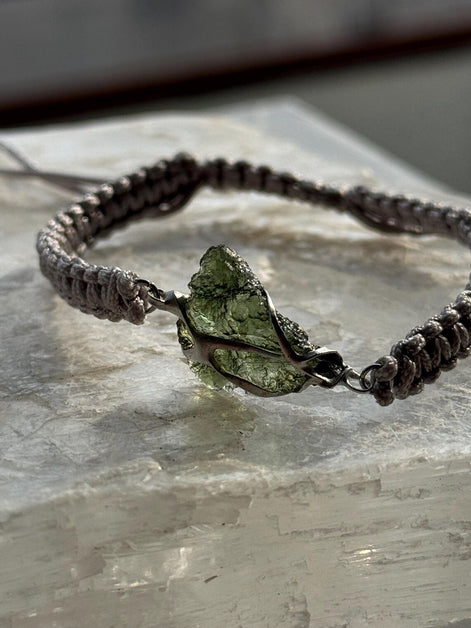 Moldavite Bracelet, Chlum, 0.9g, Silver Nylon Cord