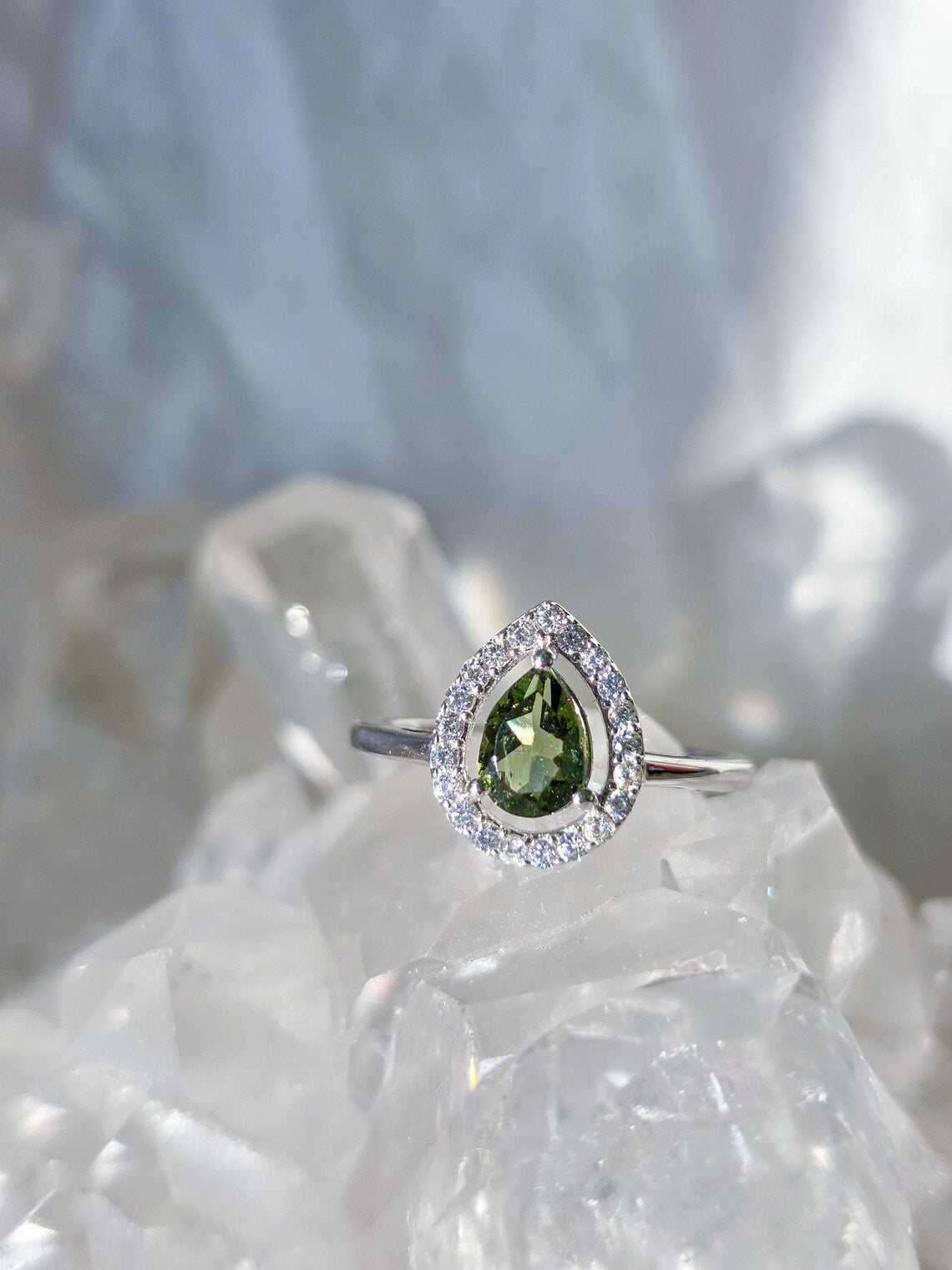 Pear-Cut Faceted Moldavite Ring, Chlum, 0.45g