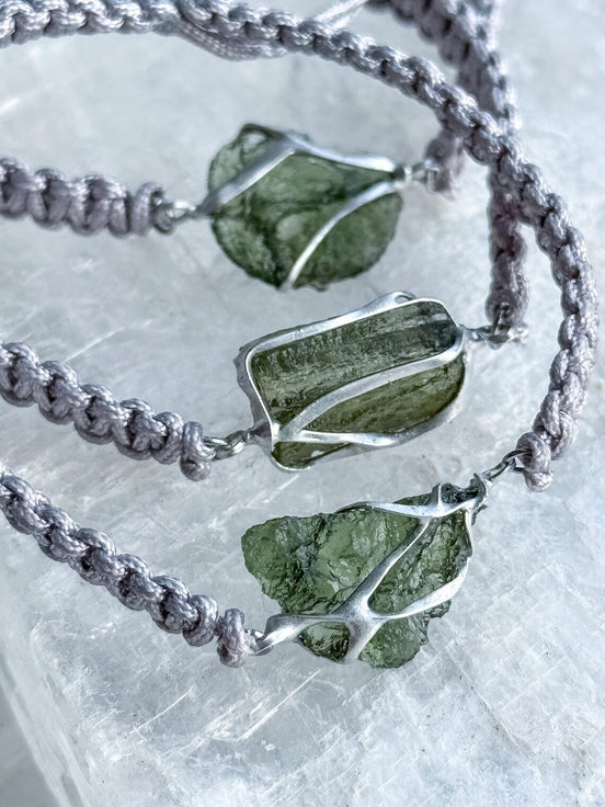 Moldavite Bracelet, Chlum, 0.9g, Silver Nylon Cord