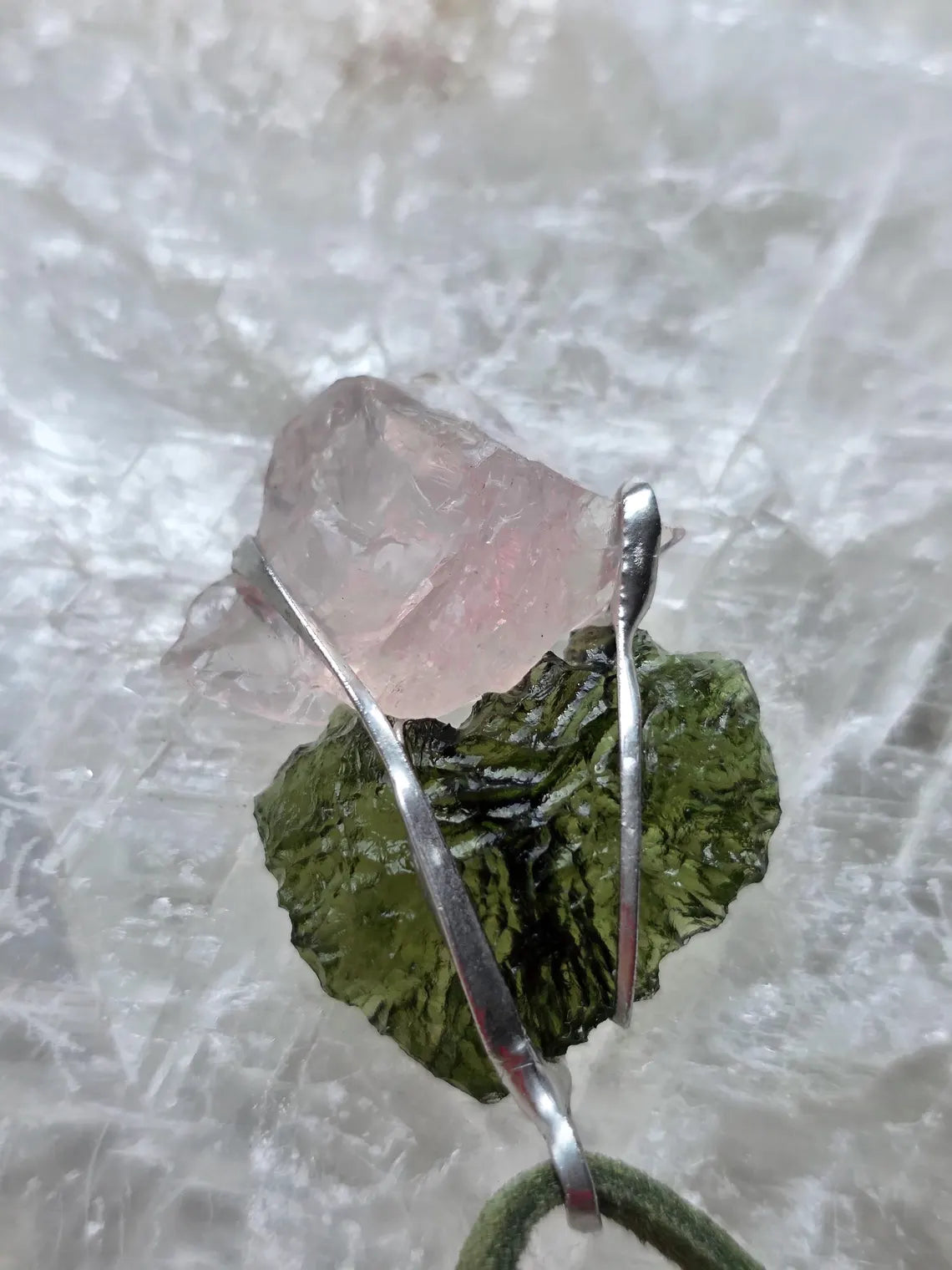 Elegant Moldavite & Rose Quartz Pendant, Ločenice, 2.28g
