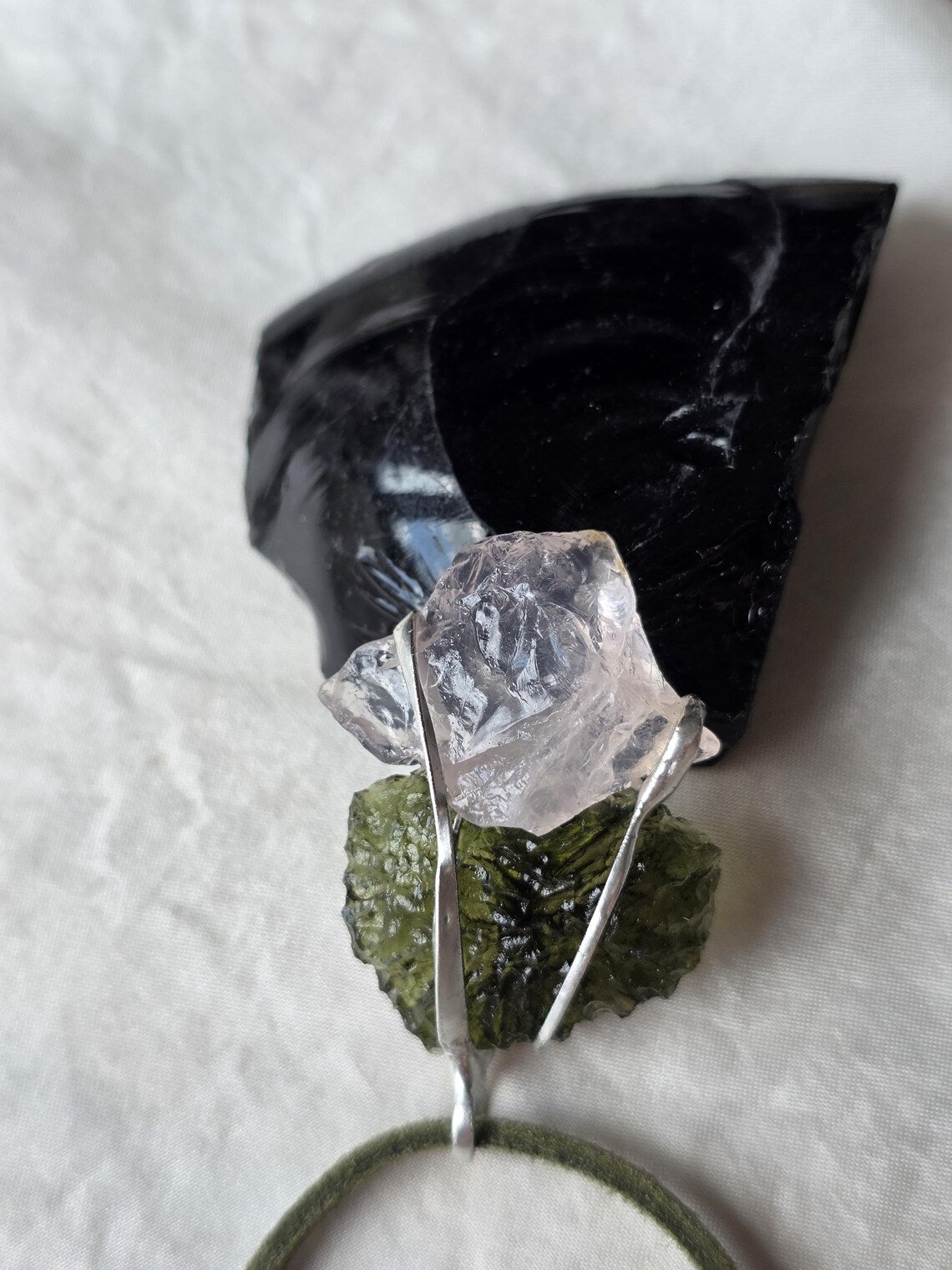 Elegant Moldavite & Rose Quartz Pendant, Ločenice, 2.28g