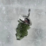 Hedgehog Moldavite Pendant, Nesměň, 1.67g