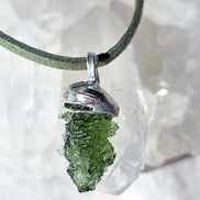 Hedgehog Moldavite Pendant, Nesměň, 1.67g