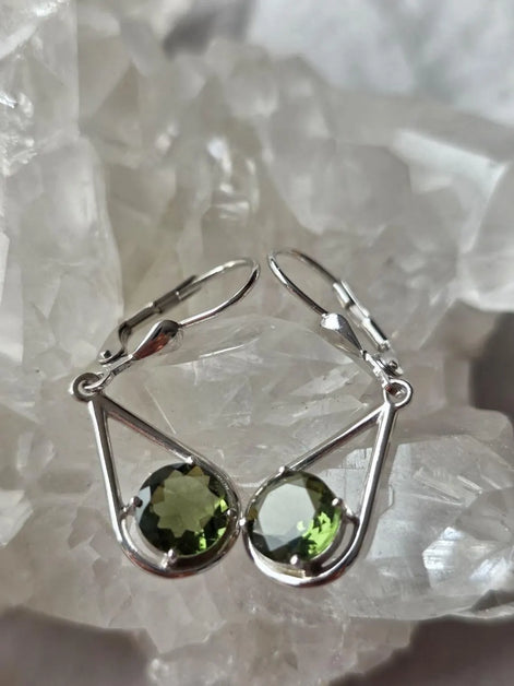 Faceted Elegant Moldavite Earrings, Chlum, 0.75g