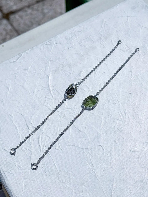 Elegant Moldavite Bracelet, Chlum, 0.8g